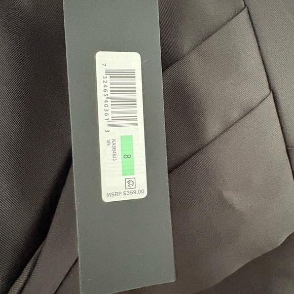 Elegant Donna Karan Black Strapless Dress - Picture 7 of 8